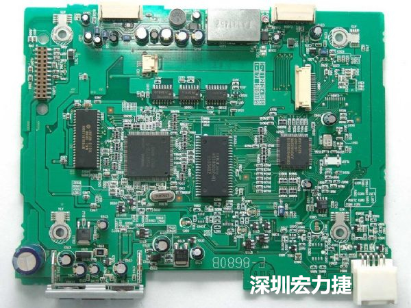 大面積PCB若電子元器件數(shù)量多、重量較重，板材強(qiáng)度不夠時(shí)容易產(chǎn)生PCB中央部凹陷問題。